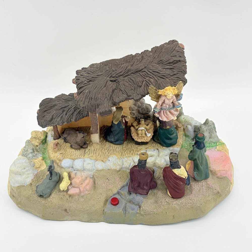 Gemmy Vintage Narrated Musical Light Up Jesus Nativity Scene 1999 Tested Works - Picture 3 of 11
